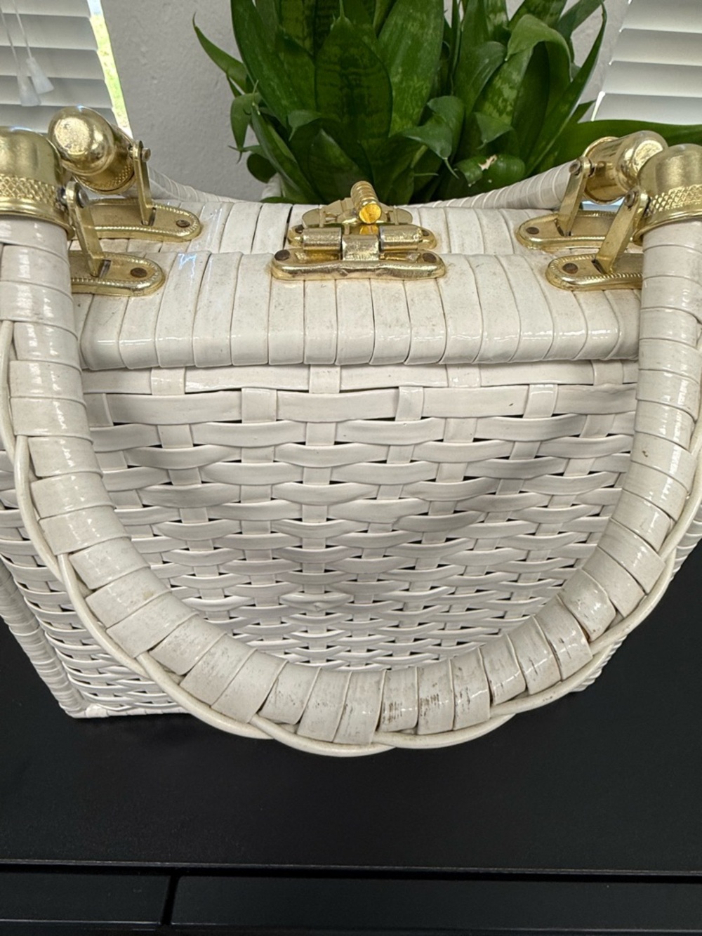 Vintage Wicker Purse/ Bag Raffia Embroidery White Top Handle Hong Kong 1960s - Picture 8 of 12